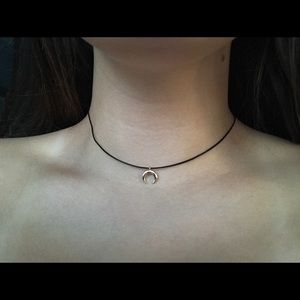 Francesca’s necklace/choker